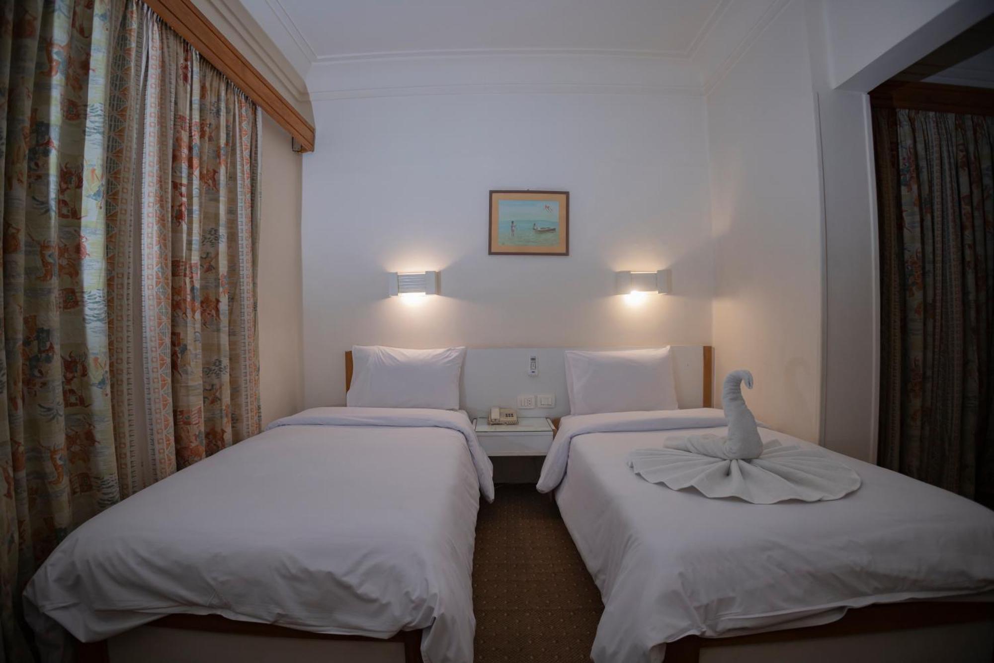 Cleopatra Hotel Aswan Eksteriør bilde