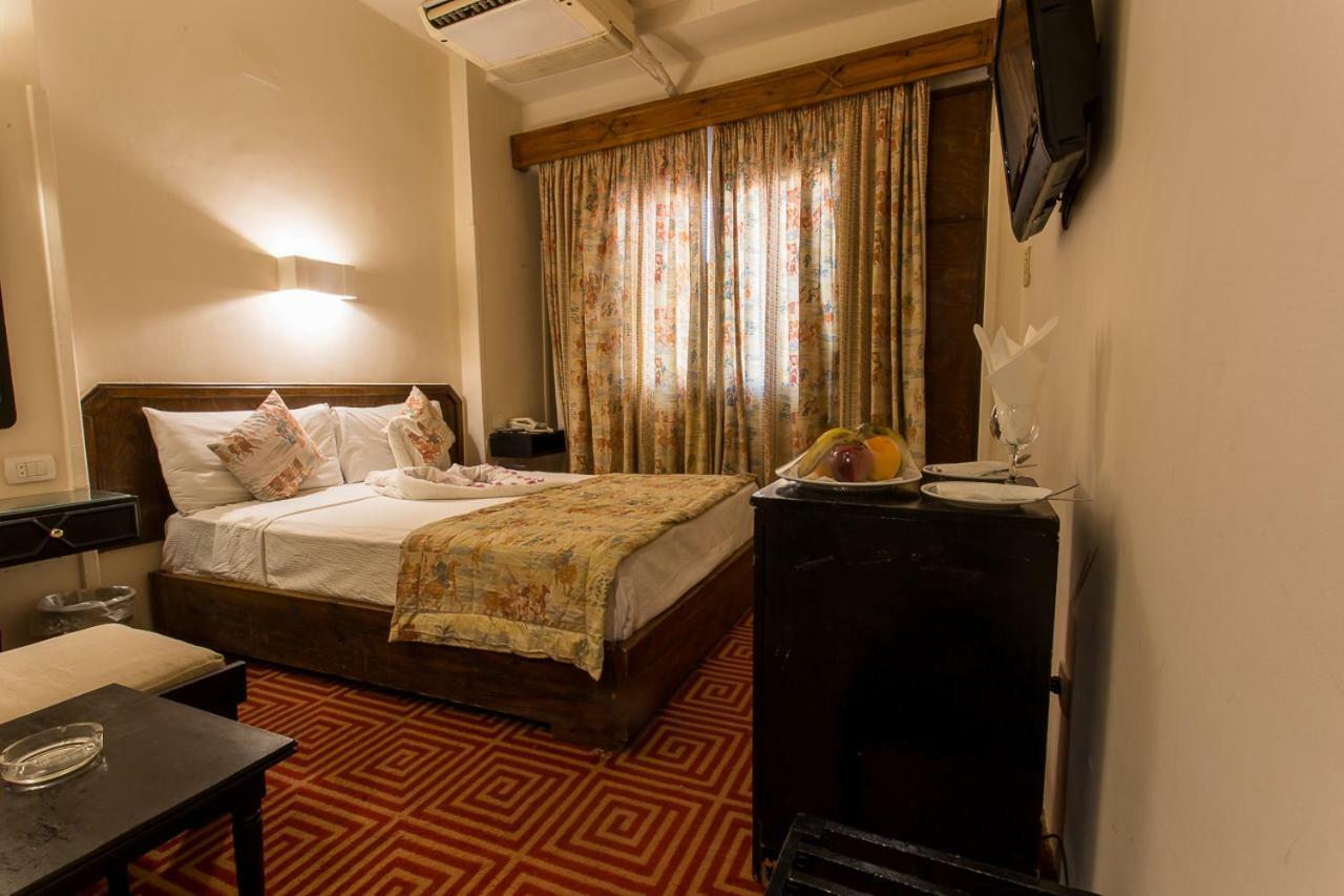 Cleopatra Hotel Aswan Eksteriør bilde